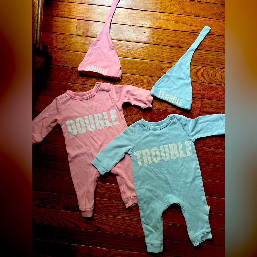 Twins outfit